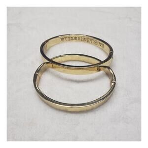 Vintage BaubleBar x Stila Gold Bangle Bracelet Spring Hinge Quiet Luxury